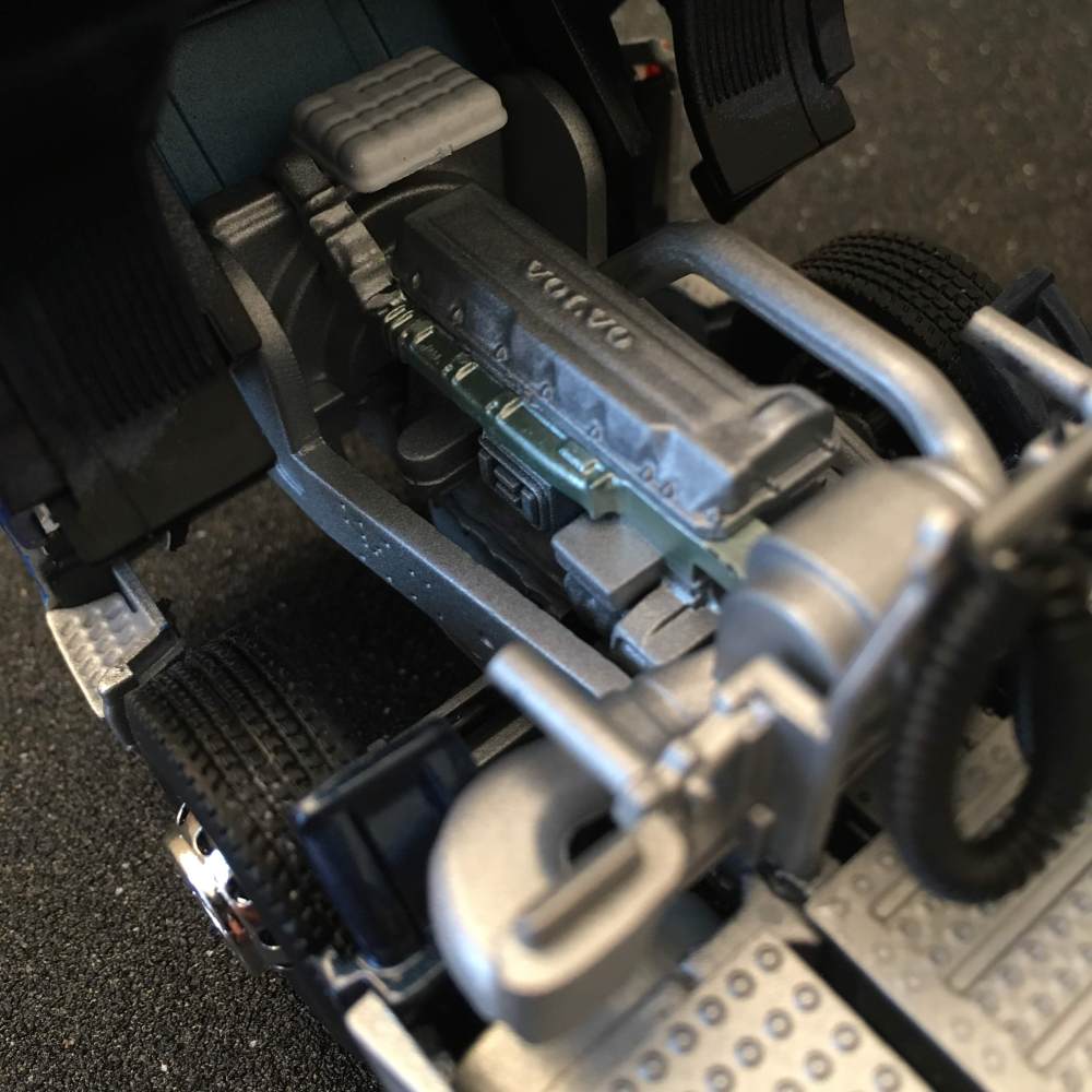 Volvo FH4 Gray & Adams Eligor - Copyright lov4wheels / G. Billaroch