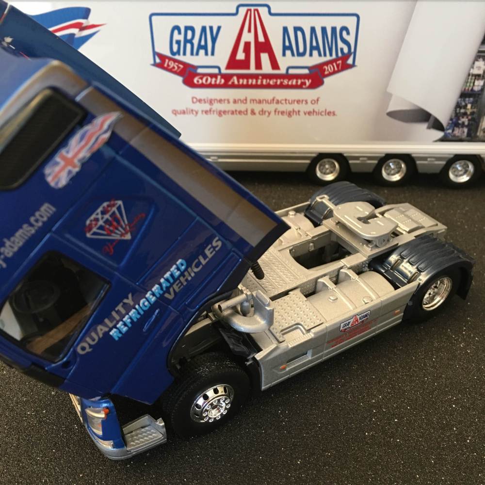 Volvo FH4 Gray &amp; Adams