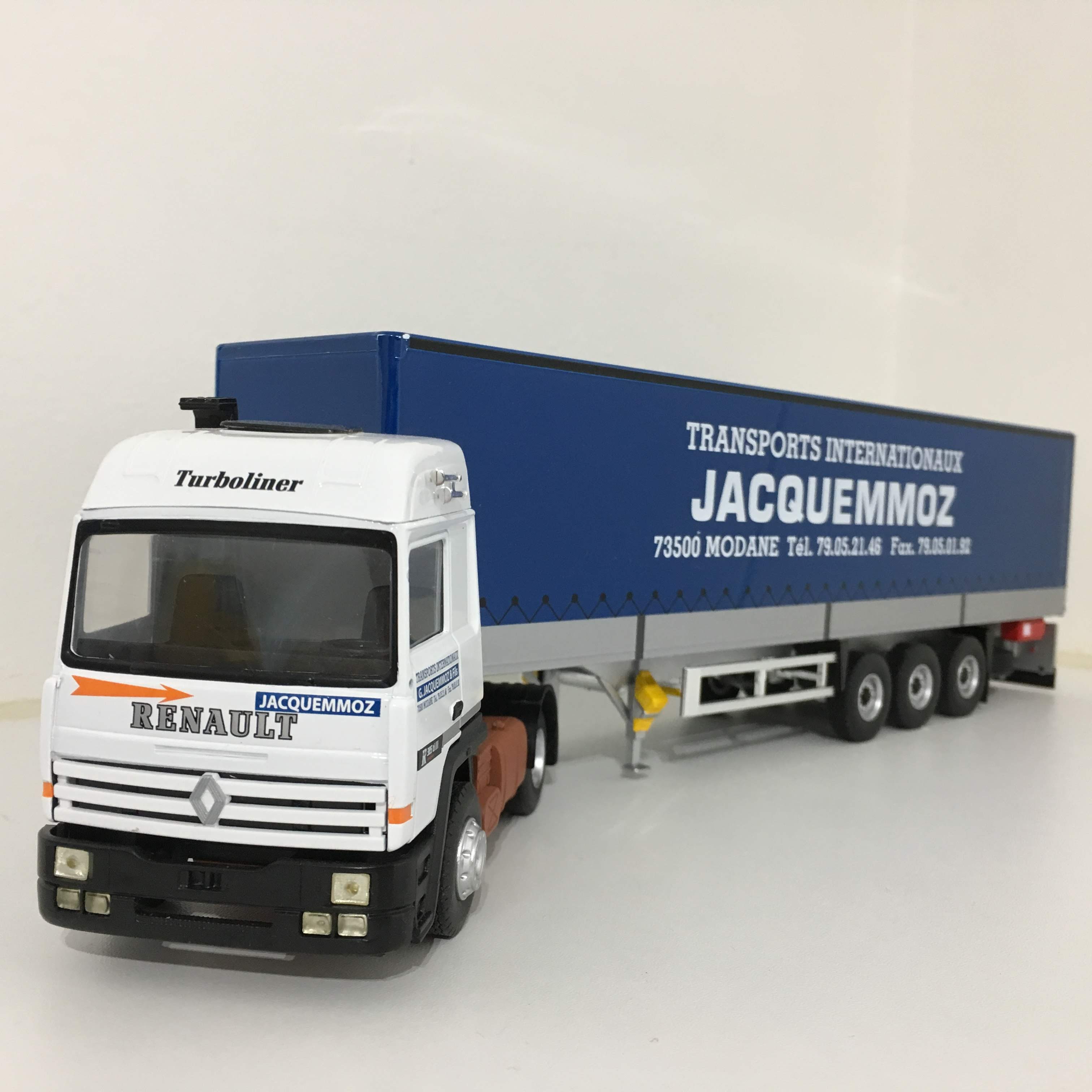 Renault R85 Jacquemmoz - Eligor