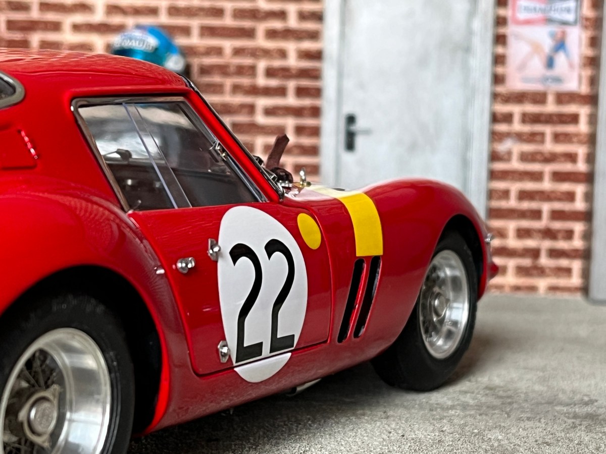 Ferrari 250 GTO – CMC